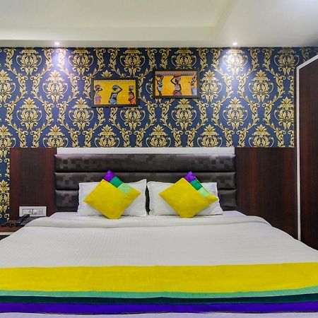 Itsy By Treebo - Golden Fiesta Hotel Jamshedpur Exterior photo
