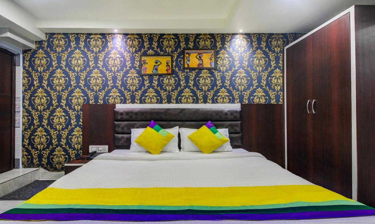 Itsy By Treebo - Golden Fiesta Hotel Jamshedpur Exterior photo
